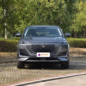 Changan UNI-<span class=keywords><strong>K</strong></span>, best-seller, 5 places, espace de chargement spacieux pour les voyages en famille et les escapades en plein air - Product Image 2