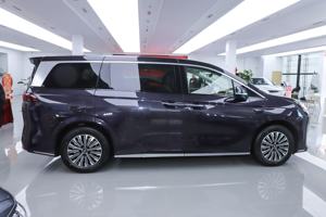 Voitures électriques familiales 7 places BYD Xia MPV 2026, véhicules à énergie nouvelle de Chine, avec kit carrosserie extérieur de luxe premium, voitures chinoises - Product Image 3