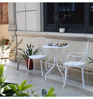 Ensemble trois pièces de luxe léger en fer forgé pour table et chaises d'extérieur, canapé de jardin, balcon ou intérieur, idéal pour salon de thé