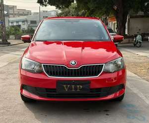 Skoda <span class=keywords><strong>Fabia</strong></span> 2017 1.4L Automatica Edizione Enjoy - Product Image 1