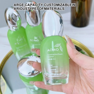 LOZEE Ensemble de soins de la peau Overnight Revival Kit d'amélioration de l'éclat du traitement des cernes et du soulagement de la fatigue - Product Image 2