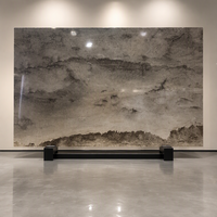 Grande dalle de marbre brun naturel poli pour plan de travail de cuisine, meuble-lavabo de salle de bain, revêtement mural et carrelage de sol