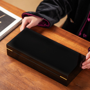 <span class=keywords><strong>Boîte</strong></span> de rangement élégante pour montres <span class=keywords><strong>en</strong></span> <span class=keywords><strong>bois</strong></span> noir pour hommes, carrée, hermétique, écologique, matériaux recyclés, personnalisable (OEM/ODM) Chine - Product Image 3