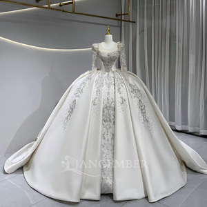 JFH31 Precioso vestido de novia de satén con mangas largas y cristales para boda - Product Image 3
