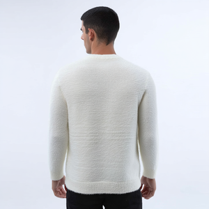 Suéter Branco de Gola Redonda para Homens, Macio e Estiloso, com Aparência de Mohair, Pullover Casual de Inverno - Product Image 3
