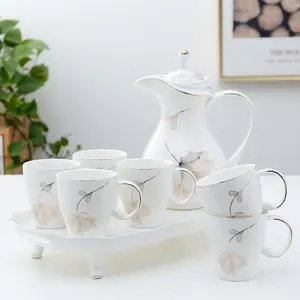 8 pièces de ensembles de café et thé, style européen, tasses à thé en céramique avec théière et plateau avec bordure en or