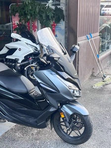 Motocicleta Usada de Segunda Mano, Scooter, Marca Japonesa NSS350, Gris, Modelo <span class=keywords><strong>2022</strong></span>, 4000 km, Japón - Product Image 2