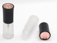 Tube Lip Gloss Emas Berbentuk Bunga Mawar dengan Tutup Sekrup, Bahan ABS, Logo Custom Sablon Sutra, Tube Kosmetik Kosong untuk DIY Buatan Tangan