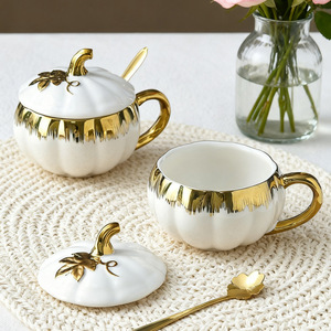 Tasses en céramique créatives et de haute qualité en forme de citrouille avec couvercles et cuillères, idéales pour la maison et le bureau – Vente en gros - Product Image 2