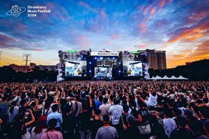 Écran LED vibrant à louer, installation rapide pour toile de fond de théâtre, écran LED à haute luminosité à louer - Product Image 6