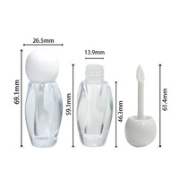Tube de brillant à lèvres transparent en plastique de forme unique, personnalisable, conteneur vide pour liquides, emballage cosmétique en gros OEM/ODM - Vente chaude