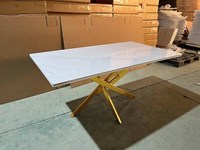 Meubles de luxe pour la maison, table à manger moderne avec plateau en ardoise, pieds dorés, table basse ronde en marbre, tables rondes