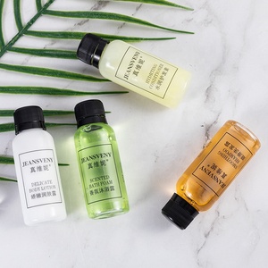 Mini Khách Sạn Dầu Gội 30Ml Khách Sạn Tiện Nghi Bộ Tóc Điều Trị Dầu Gội Điều Hòa Du Lịch <span class=keywords><strong>Kit</strong></span> Chăm Sóc Thân Thiện Với Môi Trường OEM ODM - Product Image 4