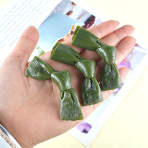 Llavero colgante de PVC con modelo de comida en miniatura de algas marinas simuladas, accesorios de juego y fotografía DIY para comida de hot pot con forma de algas marinas - Product Image 5