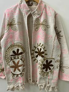 Manteau en coton TNT Suzani brodé à la main Veste bohème d'hiver Veste brodée à la main pour femmes Cadeau - Product Image 2