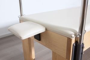 Premium White Maple Pilates Cadillac Machine Equipo de estudio profesional Cama de entrenamiento físico a la venta - Product Image 5
