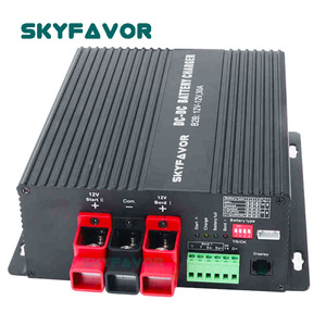 <span class=keywords><strong>Chargeur</strong></span> de batterie universel 12V DC vers DC 12V 30A AUTO intelligent à double entrée avec contrôleur solaire MPPT 20A pour fourgonnette, réfrigérateur et camping-car - Product Image 1