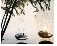 Fauteuil suspendu de style moderne pour l'extérieur, lit de repos confortable avec coussins, idéal pour la villa, le jardin, la cour, la terrasse, le balcon, le bord de la piscine