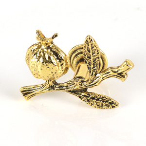 Creative New Chinese Style Zinc Alloy Pomegranate Plum Blossom Branch Handle for Modern Wardrobes Drawers Cabinets - Product Image 3