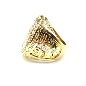 Para Wolverines Rose Bowl Championship Anillo de aleación chapado en oro rosa - Product Image 2