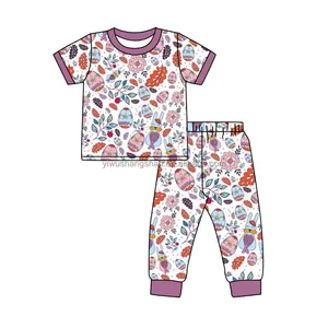 Yeni paskalya moda çocuk pijamaları setleri iki adet yarım kollu üst + tayt paskalya yumurtaları baskı pantolon giyim setleri
