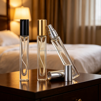 Vente en gros de flacons pulvérisateurs portables miniatures en verre transparent de 10 ml, à fond épais, ronds/carrés, pour échantillons de parfum