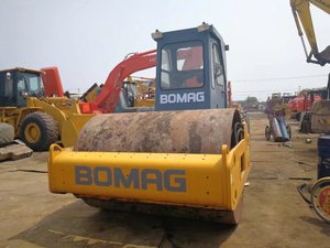 รถบดอัดดินแบบสั่นสะเทือนมือสองยี่ห้อ Bomag รุ่น BW213 217 219 จากเยอรมนี Bomag Bw213 Bw217 Bw211D 219D รถบดอัดถนนแบบสั่นสะเทือนมือสองสำหรับขาย - Product Image 2