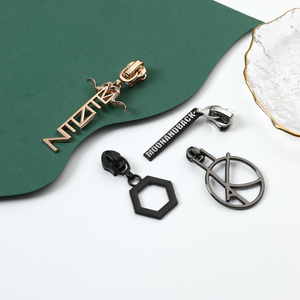 Chất lượng cao tùy chỉnh dây kéo kim loại puller trượt với khóa mà không cần khóa cho nhựa <span class=keywords><strong>nylon</strong></span> dây kéo kim loại - Product Image 6