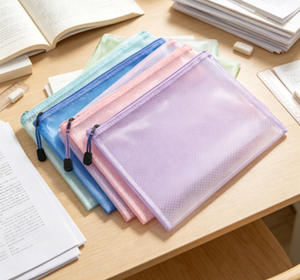 Bolsa de Archivo Impermeable de PVC con Cierre, Portátil y Económica, Tamaño A4, con Logotipo Personalizado, para Almacenamiento de Documentos de Oficina - Product Image 1