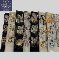 Tissu en tulle brodé de perles et de sequins à motif floral végétal pour robes de soirée