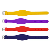Bracelet RFID étanche en silicone, couleur personnalisée, prix d'usine, 860-960 MHz, pour piscine