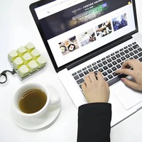 Jouet anti-stress en forme de cœur à 9 touches, porte-clés de jeu à bouton-poussoir sans lumière