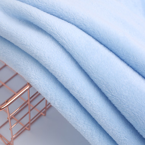 Rotolo di tessuto di velluto di flanella elasticizzato a doppia faccia coreano di seta schiacciata all'ingrosso per tappezzeria in vendita - Product Image 4