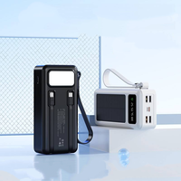 Sac de charge solaire haute capacité 40000mAh 22.5W avec câble Type-C intégré, poignée et lampe de camping à charge rapide