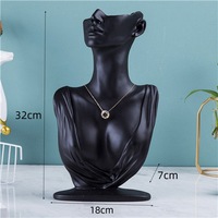 Présentoir de collier en résine créatif Moule de cou portable Accessoires de présentation de stockage de bijoux pour portrait Modèle Vitrine de bijoux de cou