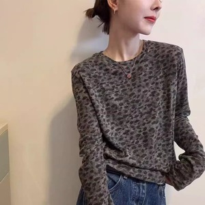 Leopard Print Long Sleeve T-Shirt Women Soft Knit Top Autumn Fashion Casual Inner Wear - Product Image 1