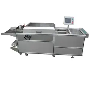 Heat-Seal Film Kauwgom Dragee Plasticine Pf580 Type Semi-Automatische 3D Overwrapping Machine