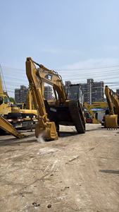 Excavatrice sur chenilles d'occasion en excellent état Cat 320BL 330BL 20 tonnes 30 tonnes - Product Image 4