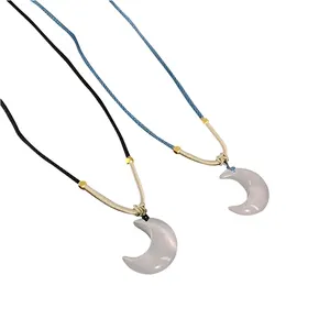 Stein mond form Anhänger natürliche einzigartige Design Charm Halskette mit Schlüsselbein ketten großes Geschenk