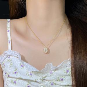 Collares de Joyería de Moda de Lujo, Collar con Colgante de Gota de Agua con Circonita Cúbica Chapada en Oro de 18K para Mujer - Product Image 6
