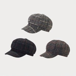Boina Clásica Británica Retro a Cuadros para Mujer, Otoño-Invierno, Diseño Casual con Visera de Pico de Pato, para Uso Diario al Aire Libre - Product Image 1