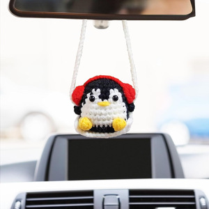 Colgante decorativo para coche de abejita de ganchillo hecho a mano con lana, con diseño de planta en maceta y muñeca, para espejo retrovisor, producto terminado, de fábrica transfronteriza - Product Image 2