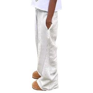 กางเกงลำลองลายทางสำหรับผู้ชายมาใหม่กางเกงวอร์มทรงหลวมเอวยางยืดมีเชือกรูดแนวฮิปฮอปกางเกงวิ่ง - Product Image 2