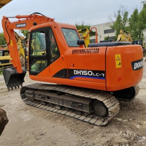 Excavatrice sur chenilles de haute qualité Doosan DH150-7 d'origine coréenne, équipement de construction de taille moyenne, Doosan DH150-7 en bon état - Product Image 3