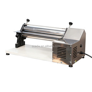 Macchina Professionale Elettrica per Stendere la Pasta 40cm, Sfogliatrice Automatica in Acciaio Inox per Fondente, Pasticceria e Pasta - Product Image 2