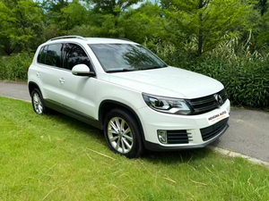 <span class=keywords><strong>Occasion</strong></span> <span class=keywords><strong>2019</strong></span> Volkswagen <span class=keywords><strong>Tiguan</strong></span> L 1.4T LED Caméra Boîte de Vitesses Automatique Cuir R18 pour Exportation Chine - Product Image 2