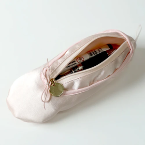 Trousse à crayons JW pour chaussures de ballet de gros - Product Image 1