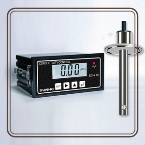 Controllore di Conducibilità Online per il Monitoraggio dell'Acqua nei Processi Igienici con Elettrodo a Flangia in Acciaio Inox 1.0 per Acqua ad Alta Purezza - Product Image 1