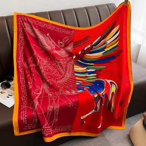 Écharpe carrée d'été pour <span class=keywords><strong>femme</strong></span> en polyester à motif géométrique, protection solaire pour usage quotidien et activités de plein air - Product Image 6