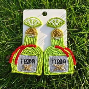 2022 New Fashion orecchini di perline di semi di mela regalo dell'insegnante orecchini di dichiarazione di goccia unici, gioielli di moda donna/